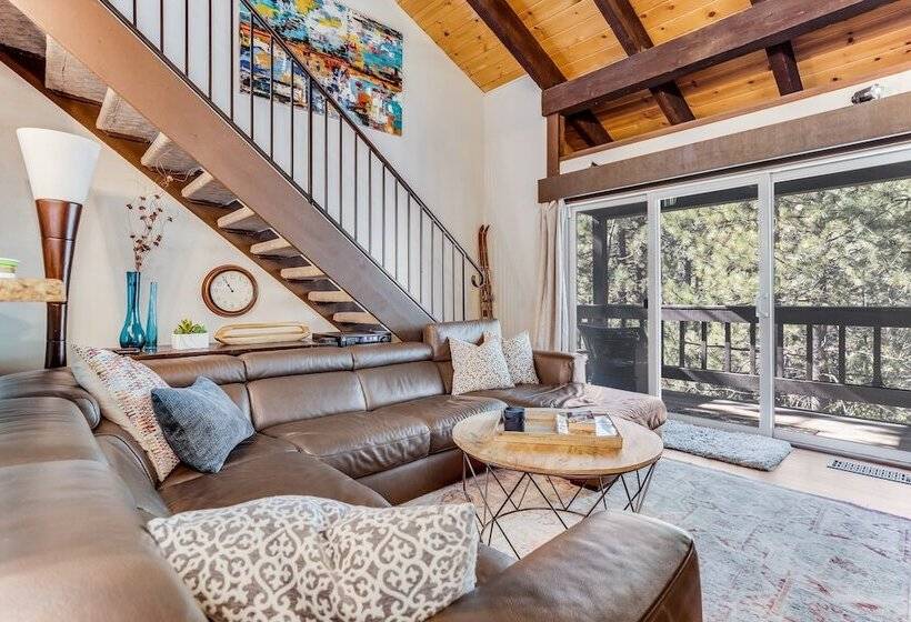 Pinegrove By Avantstay Beautiful Villas Condo Just Outside Tahoe City!