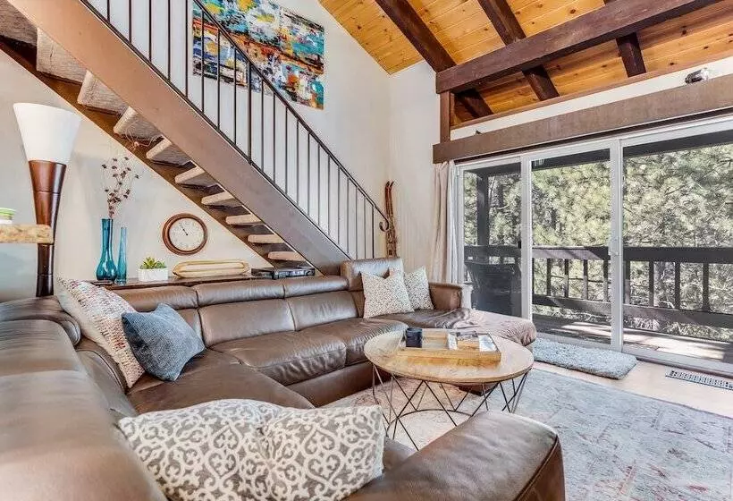 Pinegrove By Avantstay Beautiful Villas Condo Just Outside Tahoe City!