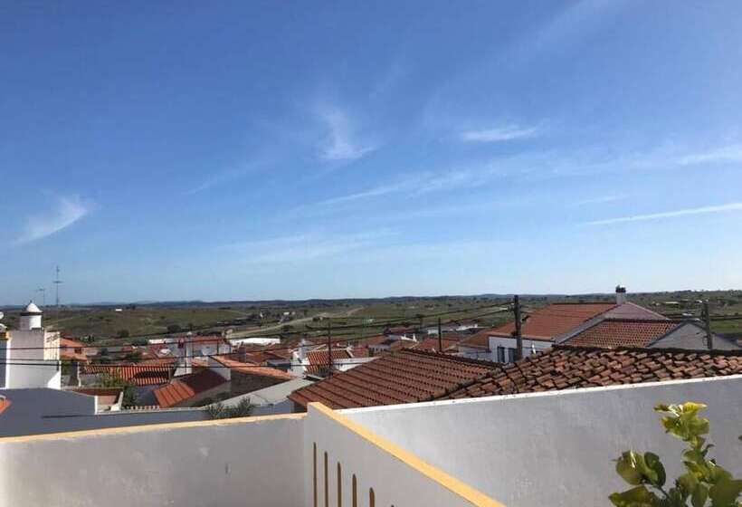 住所 Charming 5 Bed House In Granja