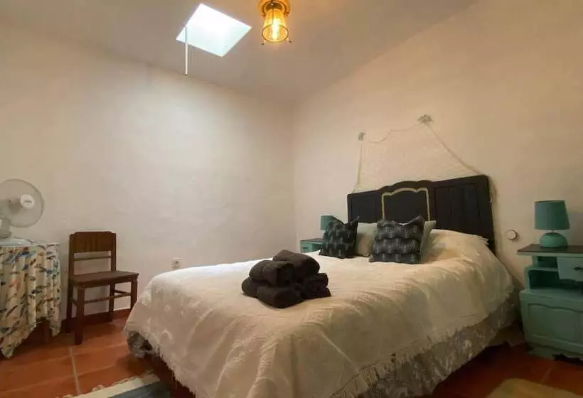 レジデンス Charming 5 Bed House In Granja