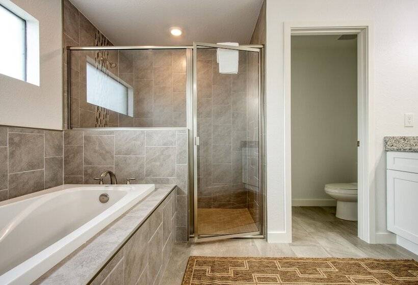 Sirenia By Avantstay Gorgeous Cape Coral Home W/ Pool & Modern Interior