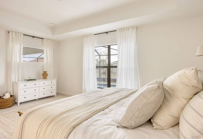 Sirenia By Avantstay Gorgeous Cape Coral Home W/ Pool & Modern Interior