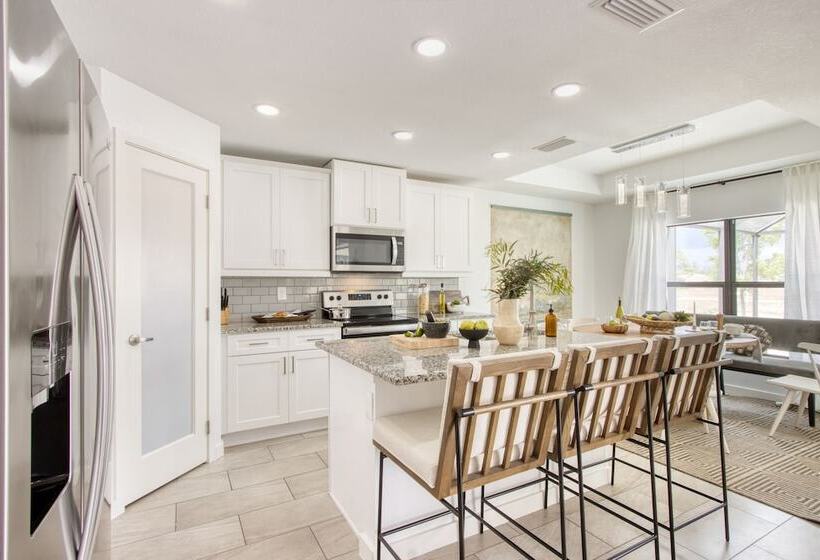 Sirenia By Avantstay Gorgeous Cape Coral Home W/ Pool & Modern Interior