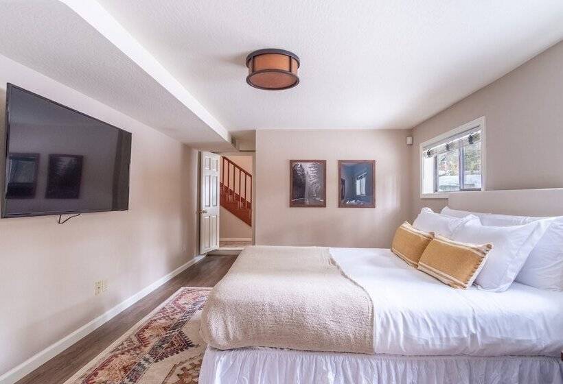 Tarly By Avantstay 5mins To Diamond Peak Skiing W/ Hot Tub In Incline Village