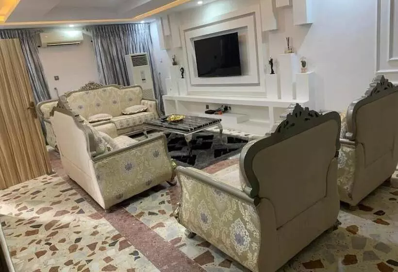 Weena Hotel & Resort