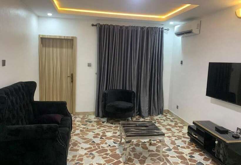 Weena Hotel & Resort