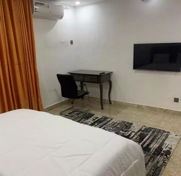 Weena Hotel & Resort