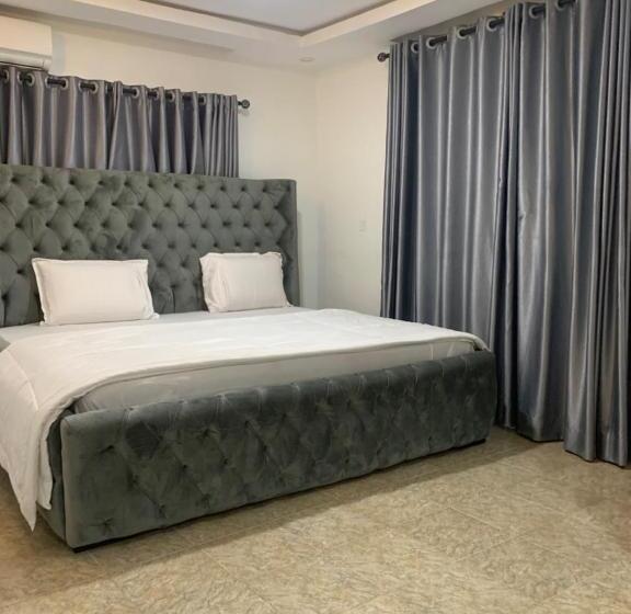 Weena Hotel & Resort