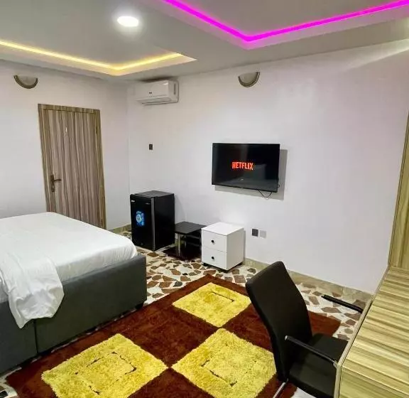 Weena Hotel & Resort