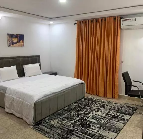 Weena Hotel & Resort