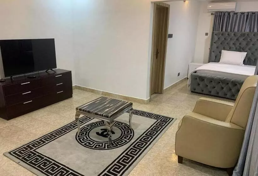 Weena Hotel & Resort