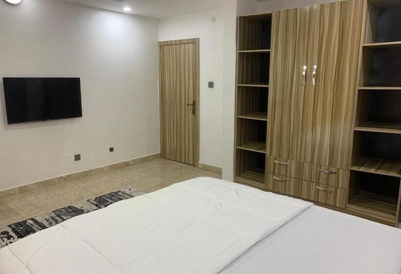 Weena Hotel & Resort