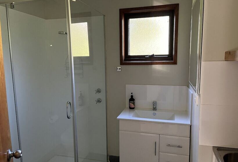 Black Bream Point Cabins