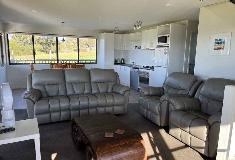 Black Bream Point Cabins