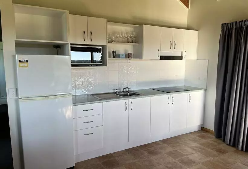 Black Bream Point Cabins