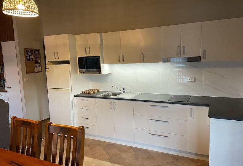 Black Bream Point Cabins