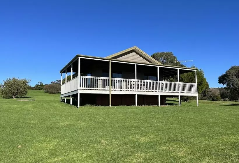 Black Bream Point Cabins