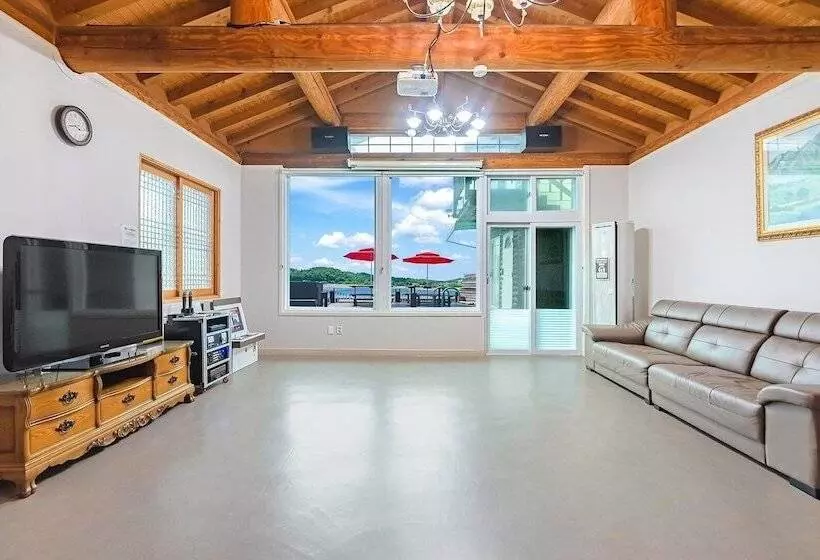 Daebudo Dekapo Pension