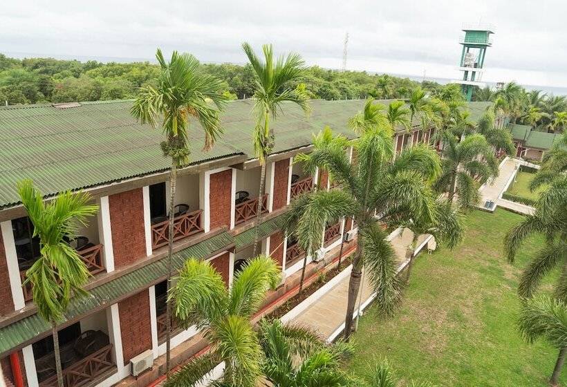 Greenleaf The Resort & Spa, Ganpatipule