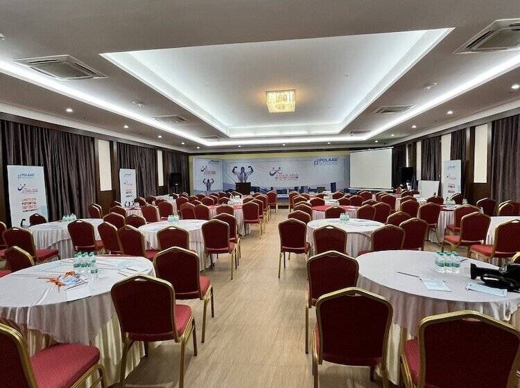 Greenleaf The Resort & Spa, Ganpatipule