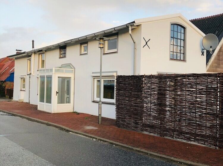 בית מלון כפרי Belthus