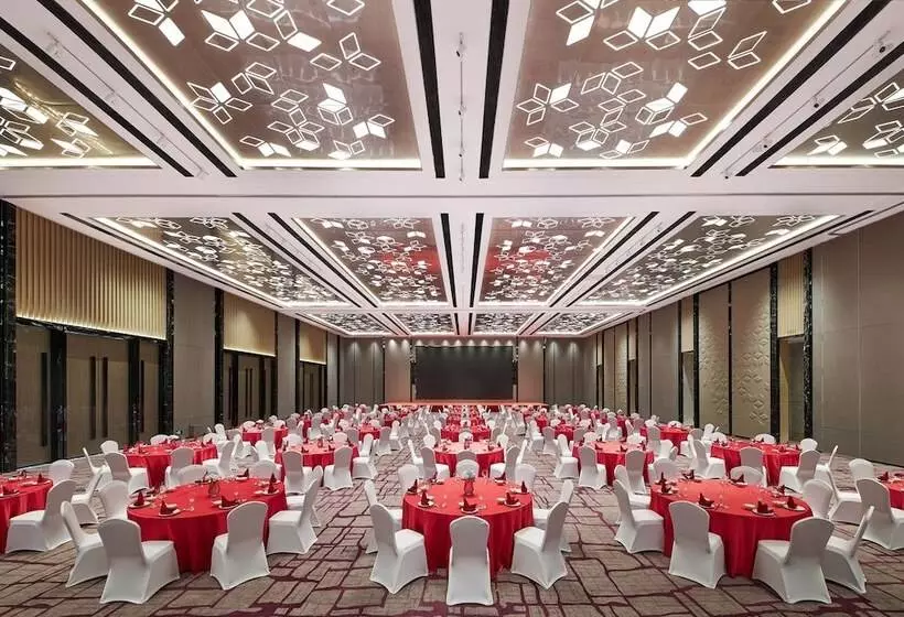Hotelli Courtyard By Marriott Changchun