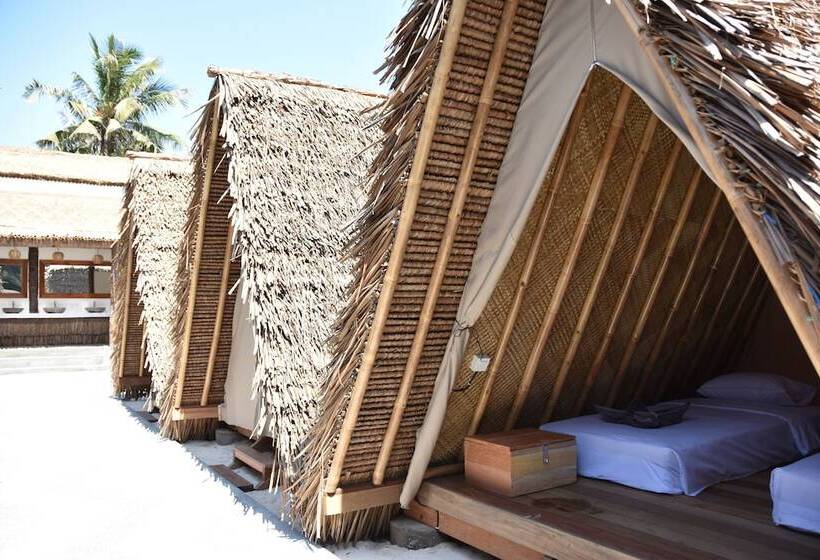 فندق Mad Monkey Nusa Lembongan