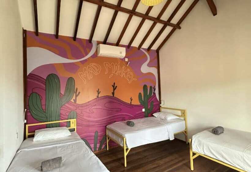 فندق Mad Monkey Nusa Lembongan