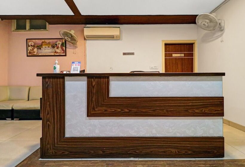 בית מלון כפרי Itsy By Treebo  Starwood