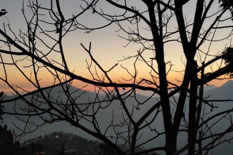 בית מלון כפרי Kanatal S Valley View Inn