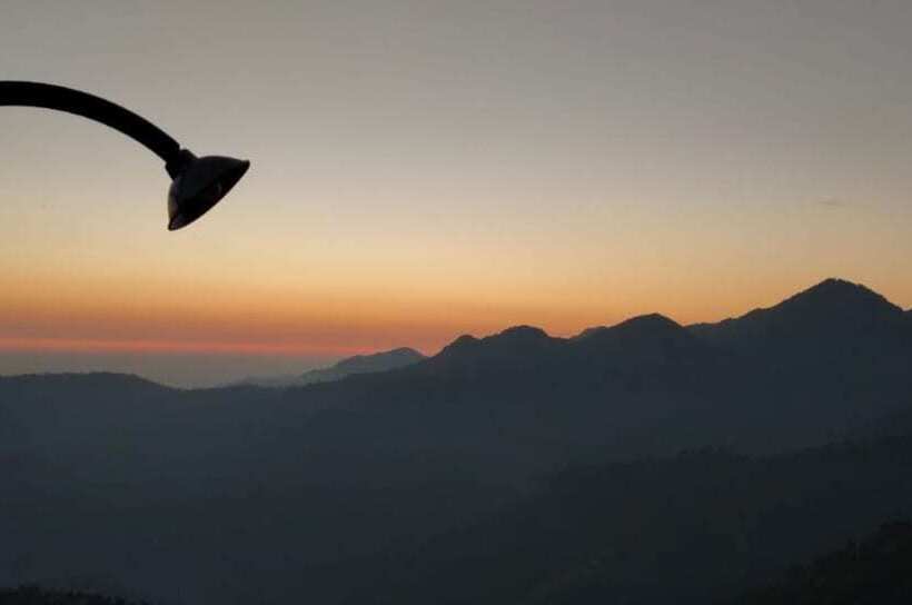 בית מלון כפרי Kanatal S Valley View Inn