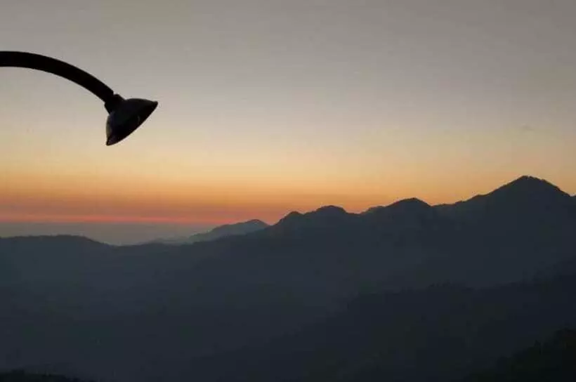 Hotelli Kanatal S Valley View Inn