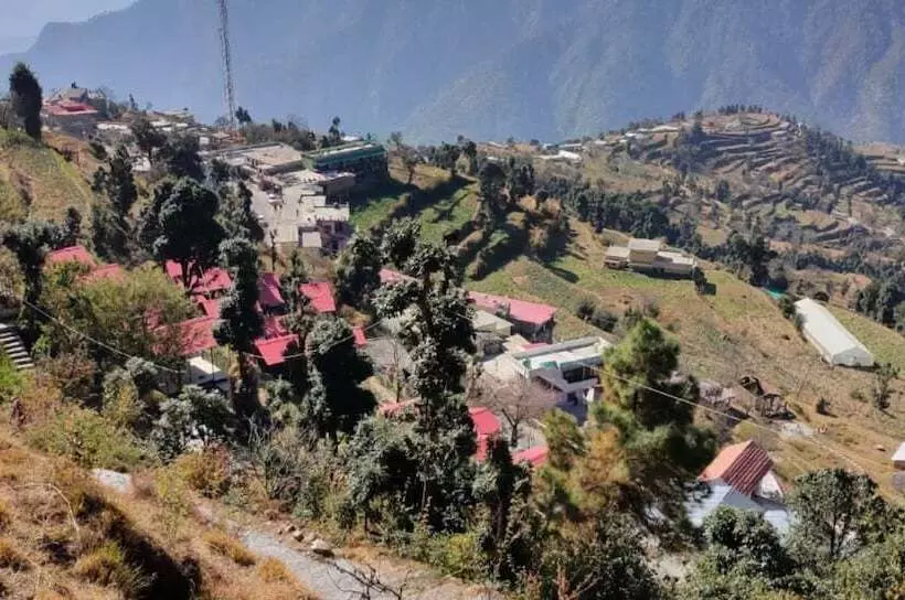 Hotelli Kanatal S Valley View Inn