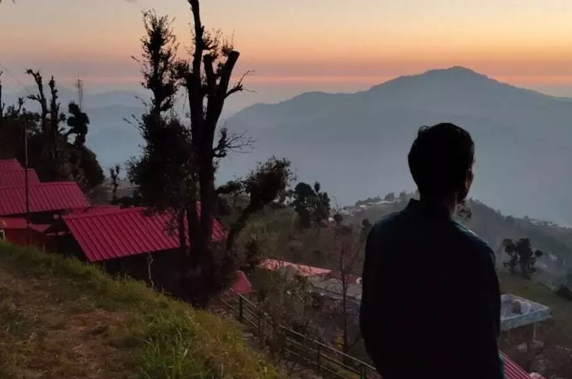 Hotelli Kanatal S Valley View Inn