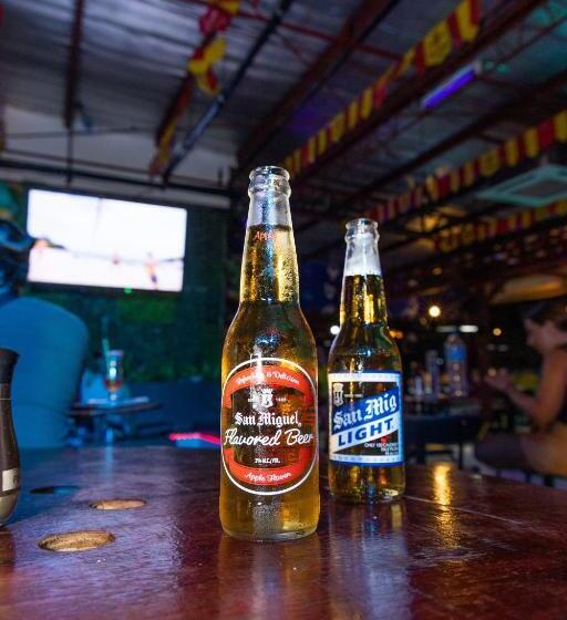 فندق Mad Monkey Nusa Lembongan