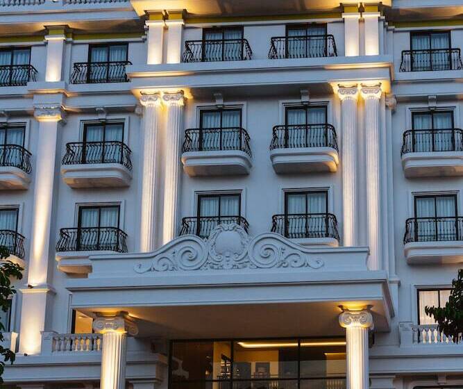 هتل Phu Thang Grand