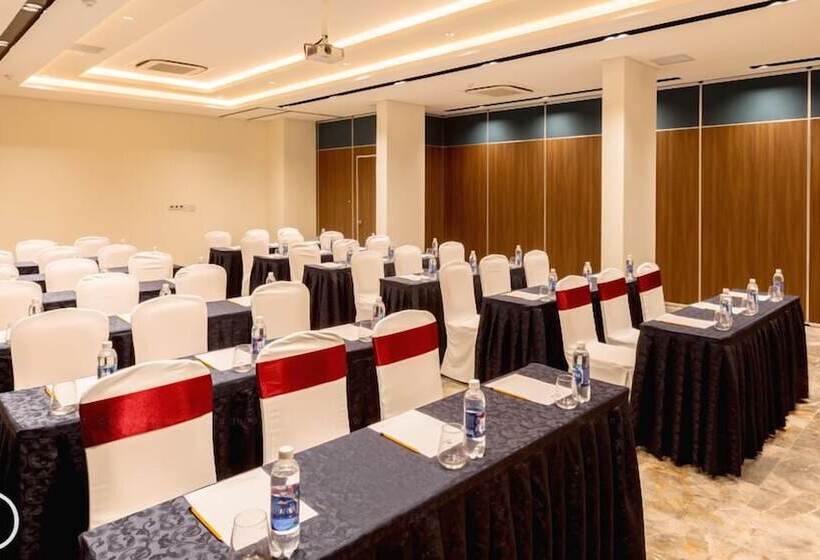 هتل Phu Thang Grand