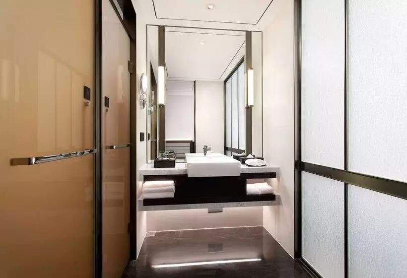 ホテル Ramada Plaza By Wyndham Poyang