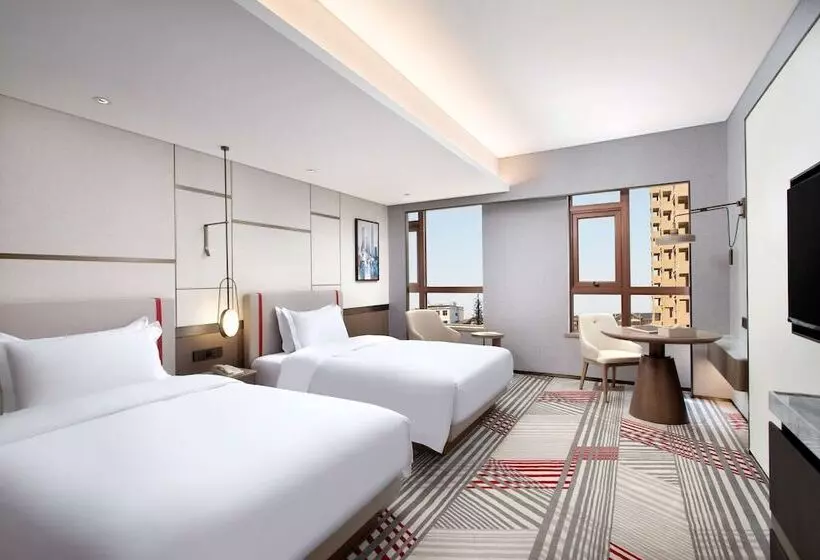 ホテル Ramada Plaza By Wyndham Poyang