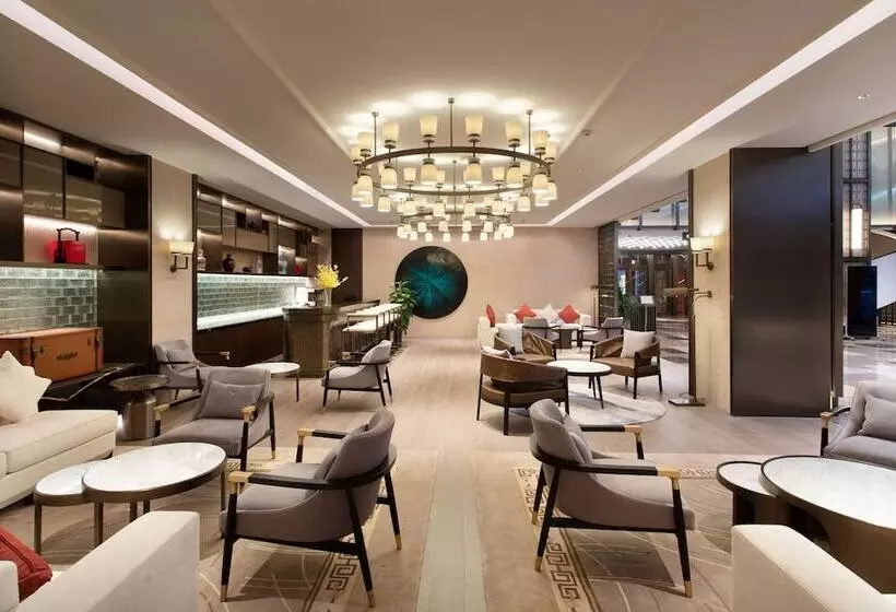 ホテル Ramada Plaza By Wyndham Poyang