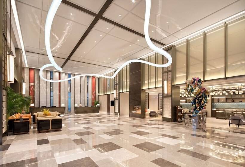 Hotel Ramada Plaza By Wyndham Poyang