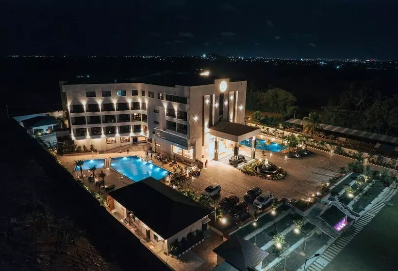 ホテル Royal Ritz