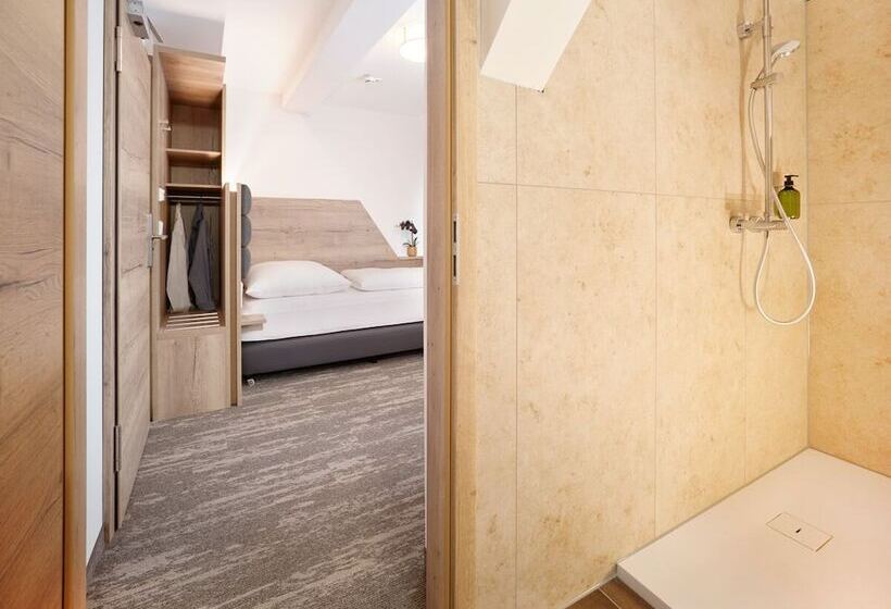 فندق Wittelsbacher Hof