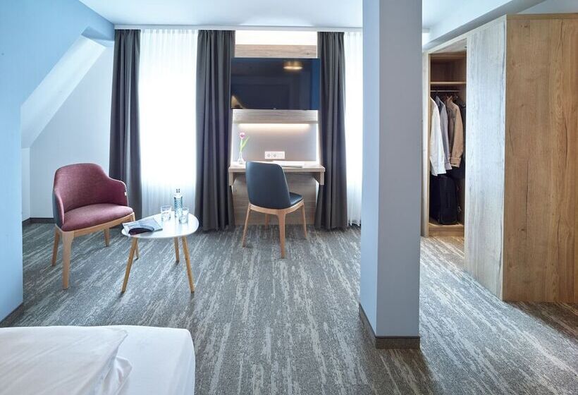 فندق Wittelsbacher Hof