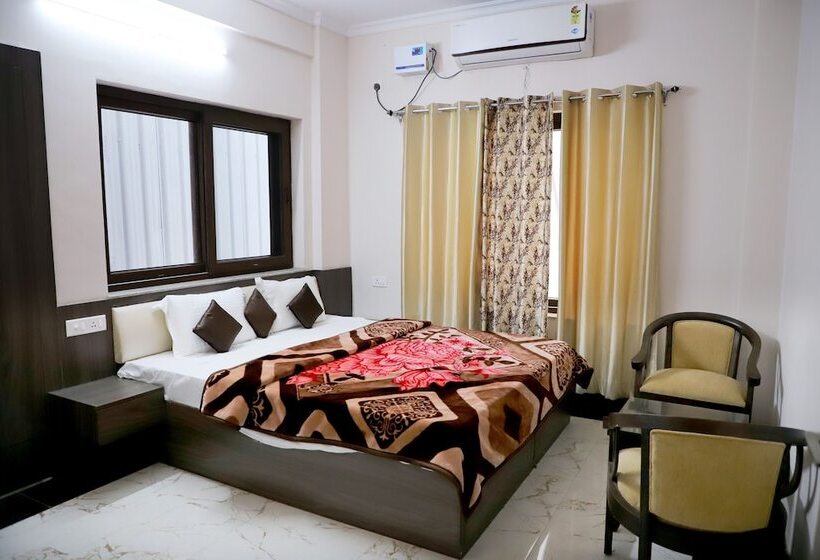 هتل Yellow Leaf Rishikesh