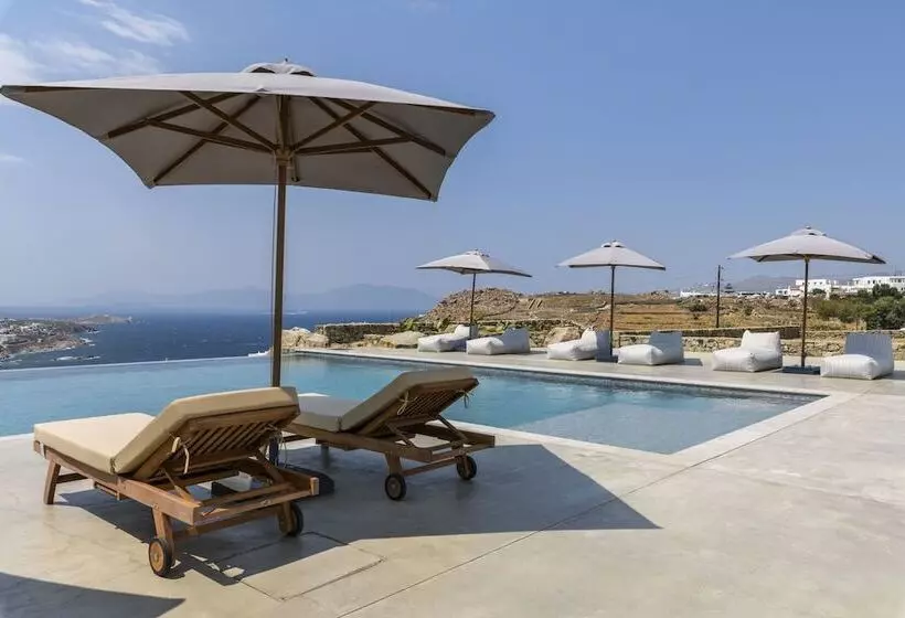 Muro Suites