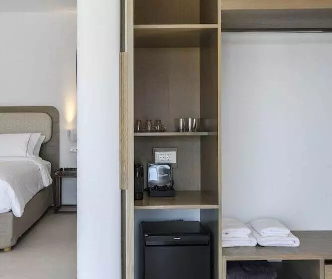 Muro Suites