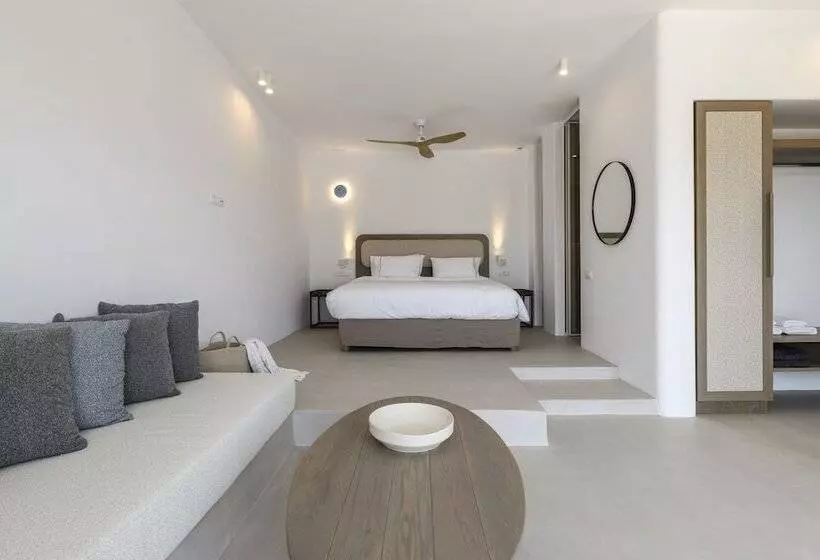 Muro Suites