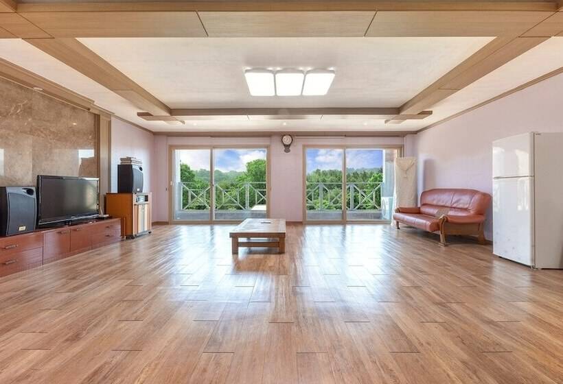 Namyangju Jeongwon Pension