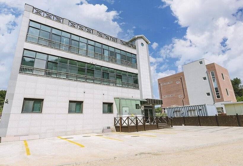Namyangju Jeongwon Pension